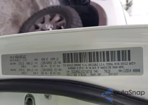 2019 Ram 2500 Longhorn 4X4 6'4 Box z USA, uszkodzony, nr VIN 3C6UR5GL2KG716716